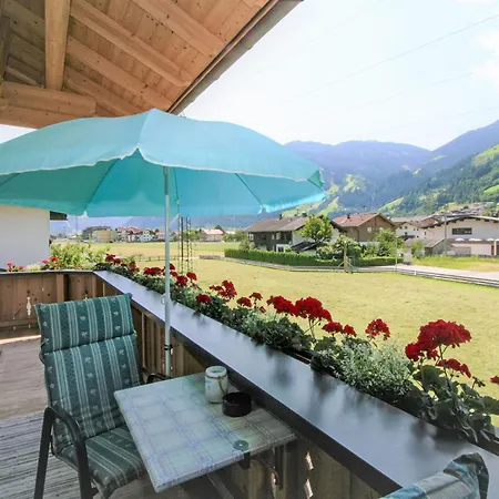 Paradiso By Interhome